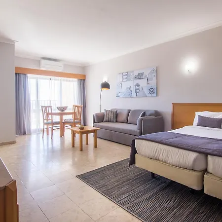 아파트호텔 Clube Praia Mar Turisticos 3*