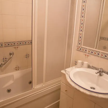 Ξενοδοχείο με διαμερίσματα Clube Mar Turisticos 3*